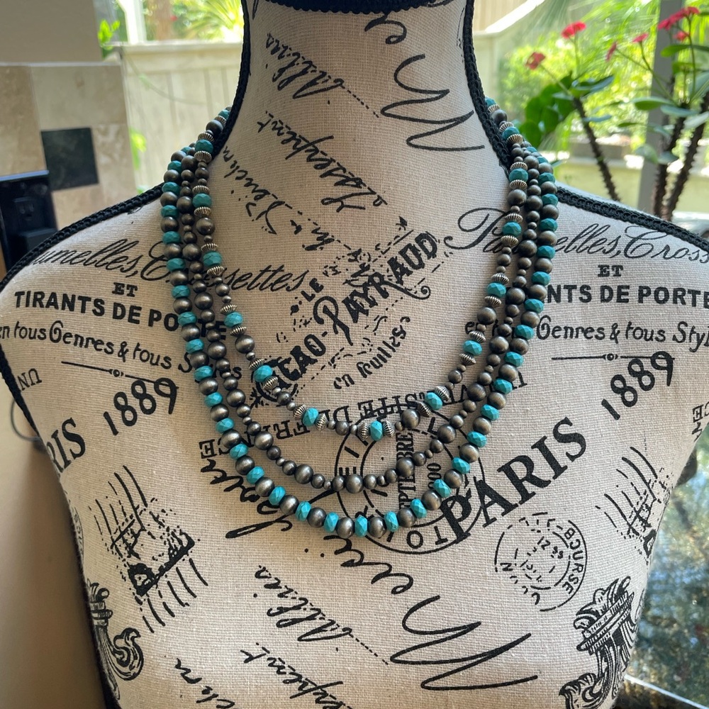 Turquoise and Silver Beaded Necklace